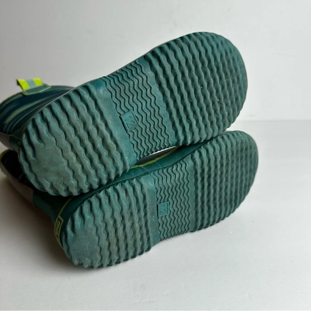 Lands’ End Waterproof Rubber Boots Youth Size 12 Shoes Unisex Green Snow Rain